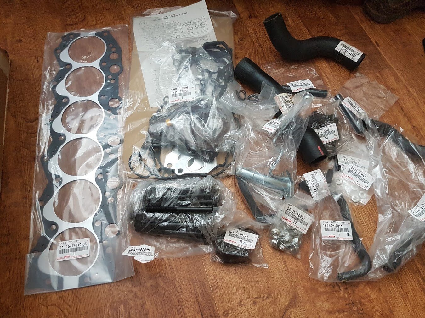 Engine gaskets.jpg