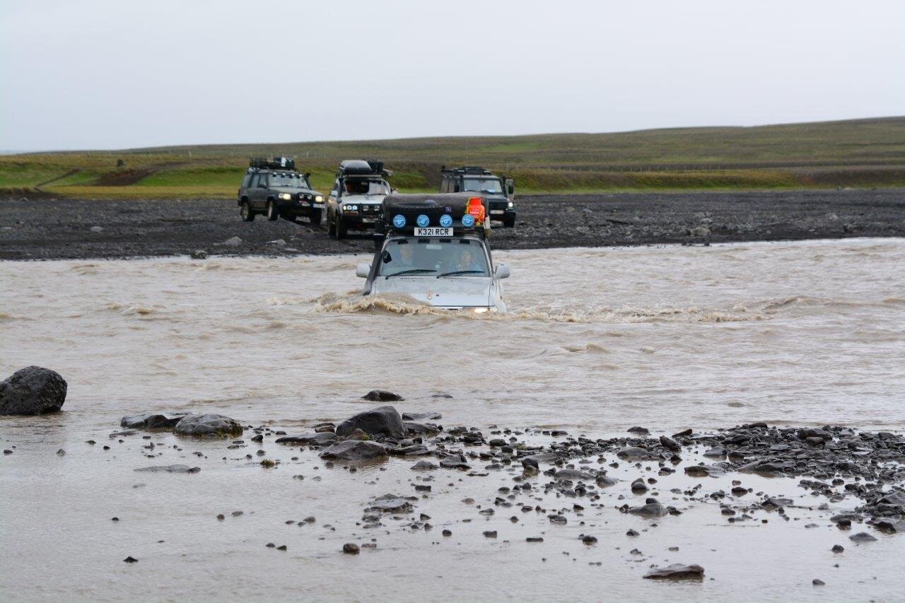 10 River crossing Iceland 2017 119.jpg