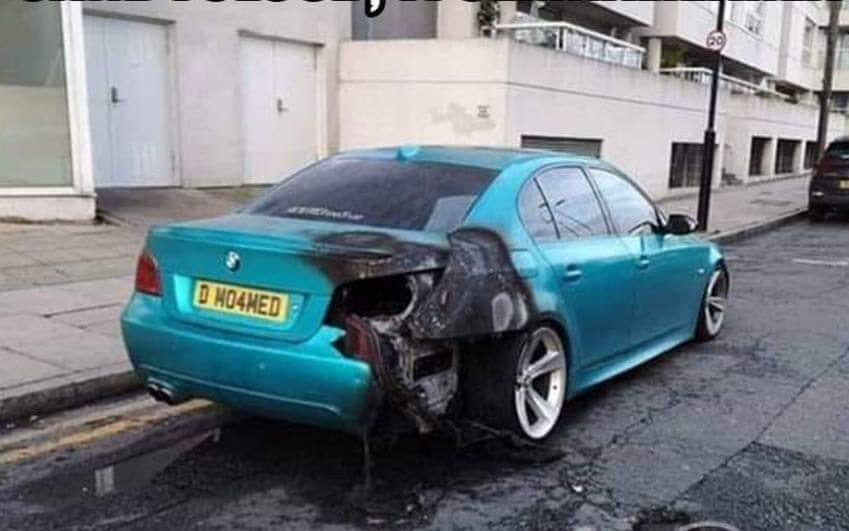 BMW order recall after new customer attempts to use indicator.jpg