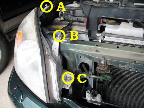 LCheadlamp 4.jpg LCheadlamp 4.jpg