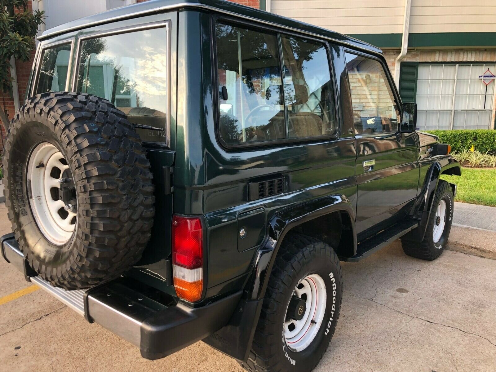 1994 Toyota Land Cruiser FZJ70  (19).jpg