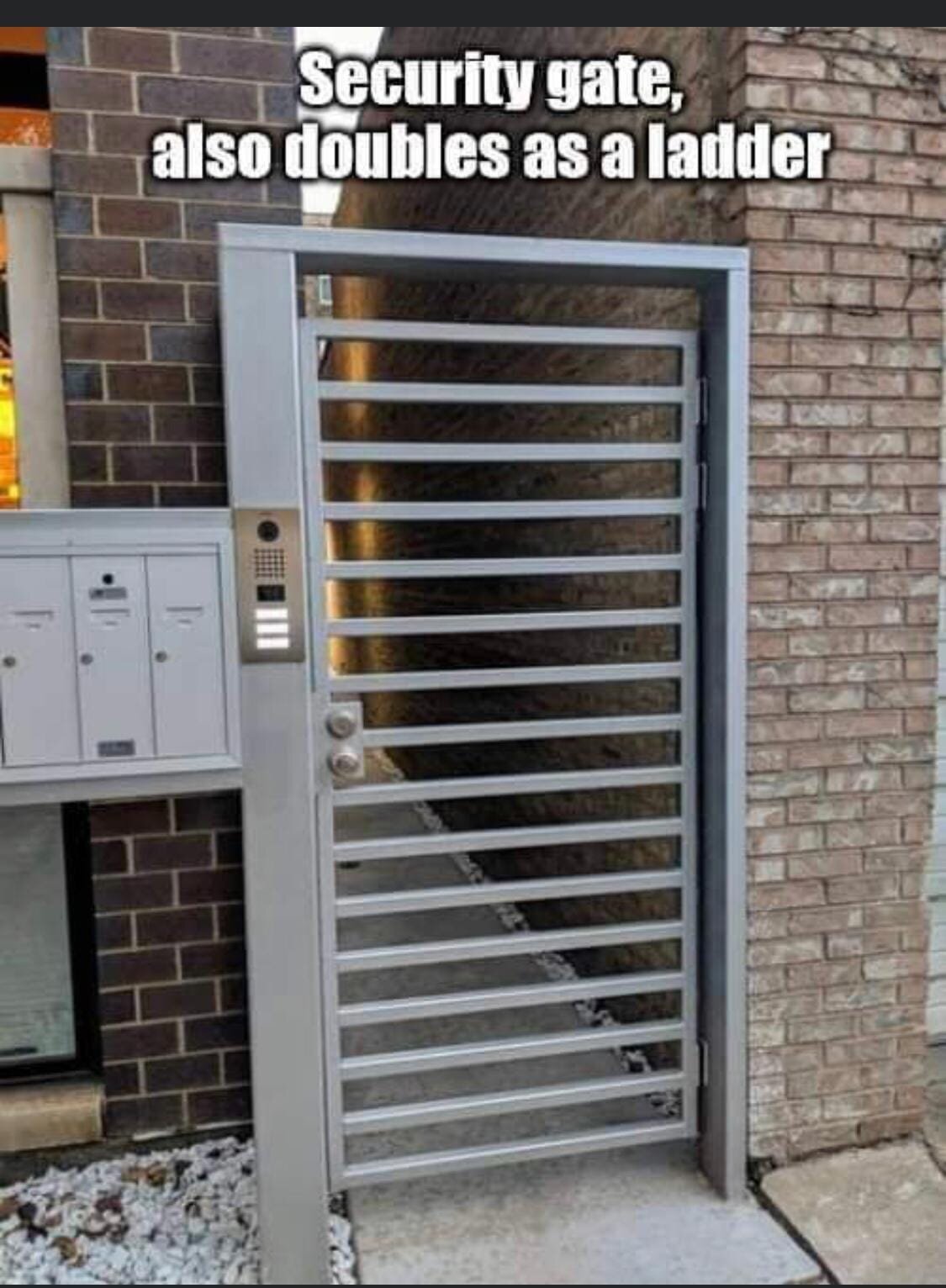 gate.jpg