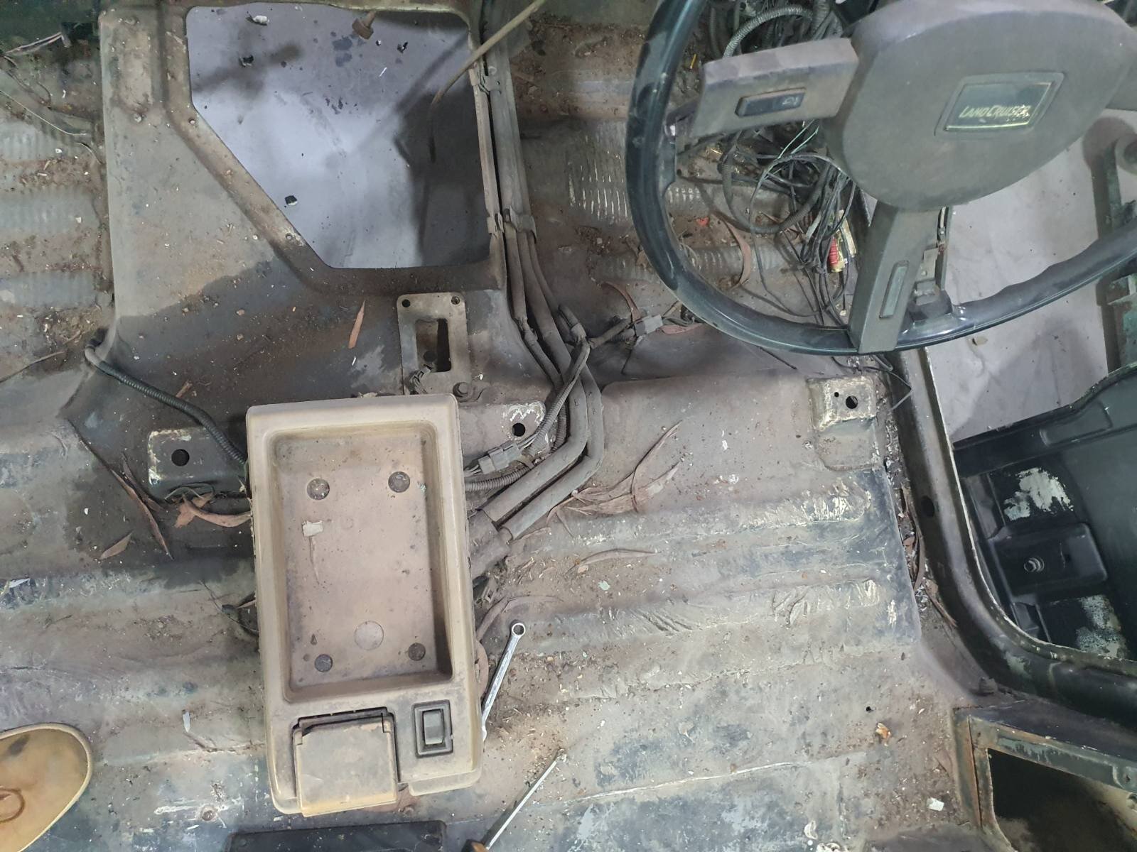 cocpit floor.jpg
