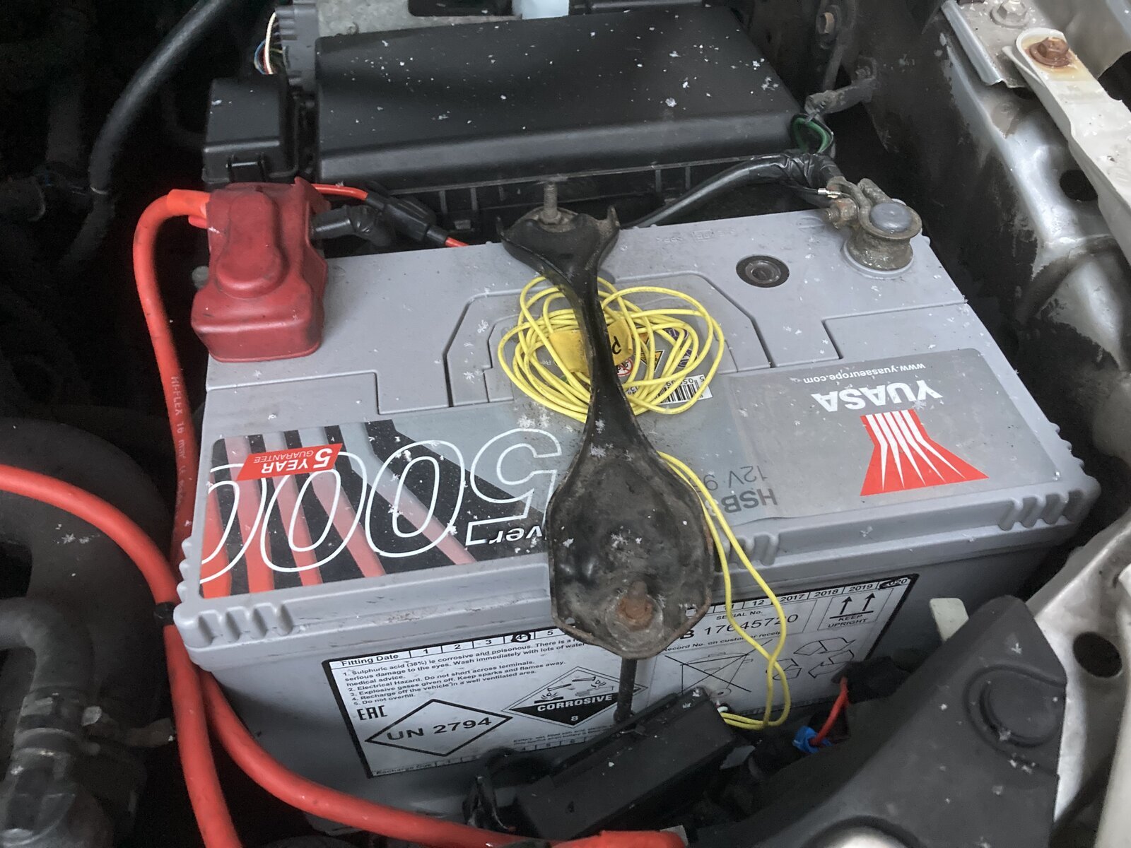 Battery Land Cruiser Club