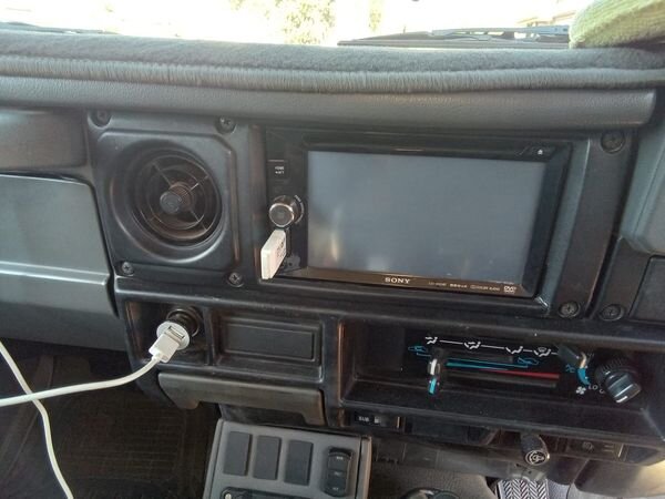 STEREO1.jpg