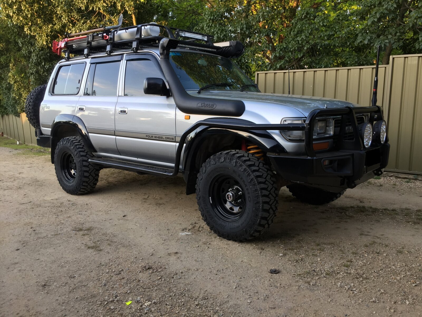 80 Series..JPG