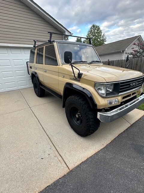 Land Cruiser Prado.jpg