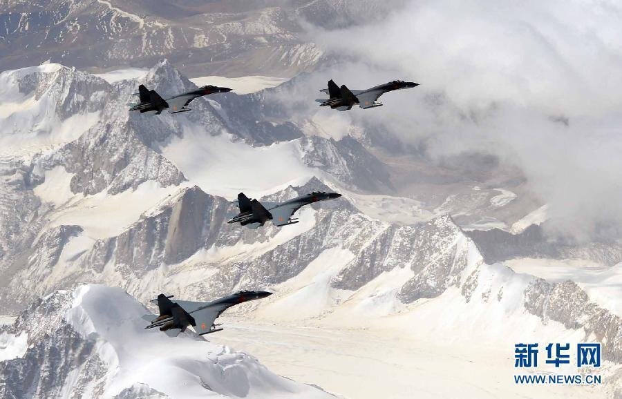 Chinese fighter jets 2.jpg