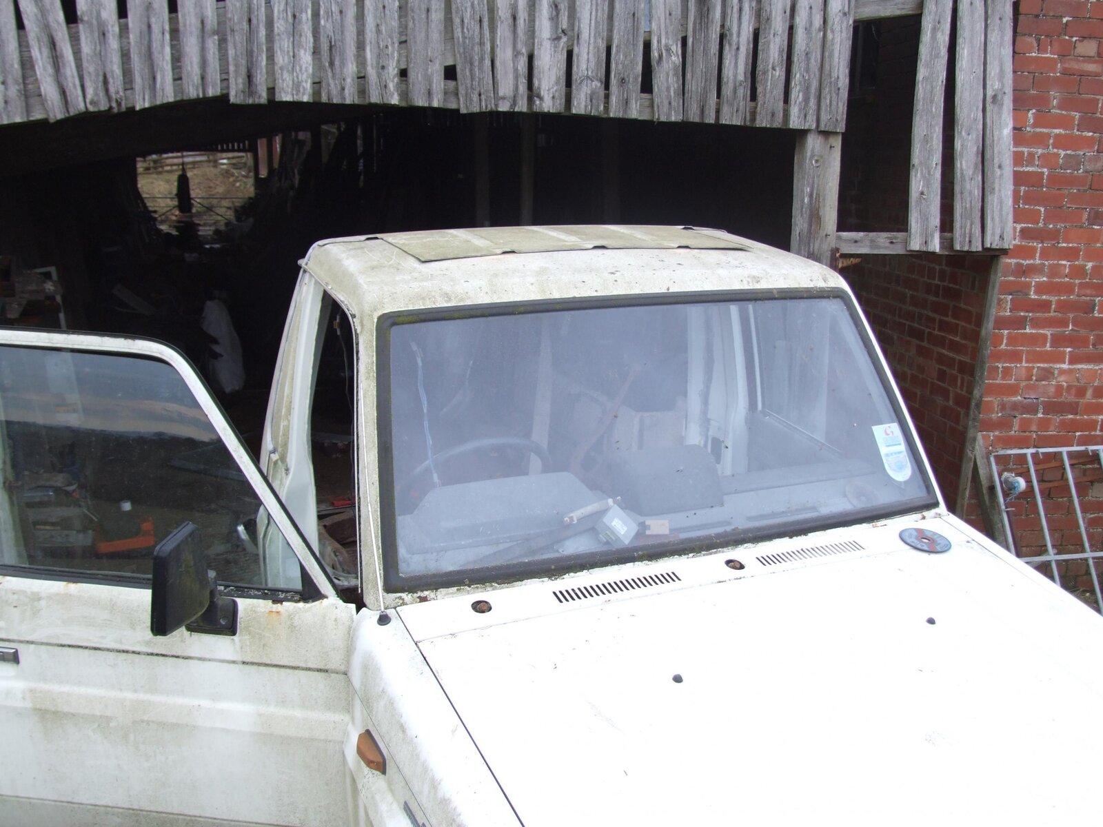88 lj70 welding 1 005.jpg