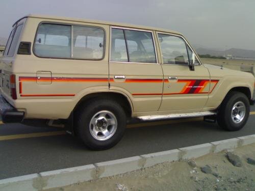 toyota_landcruiser_fj60_464_04_zps35d5ef5f.jpg