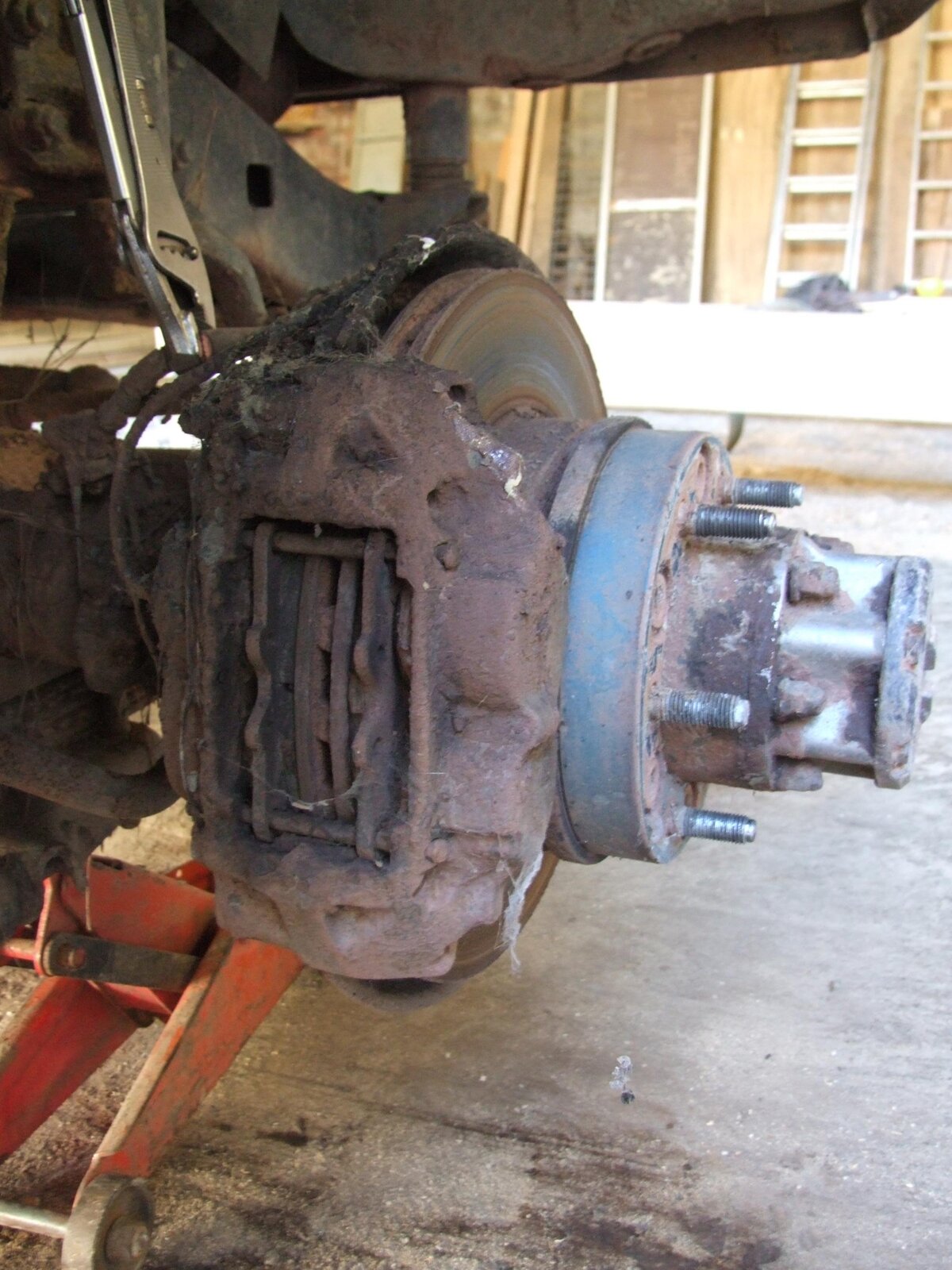 60 front calipers 002.jpg