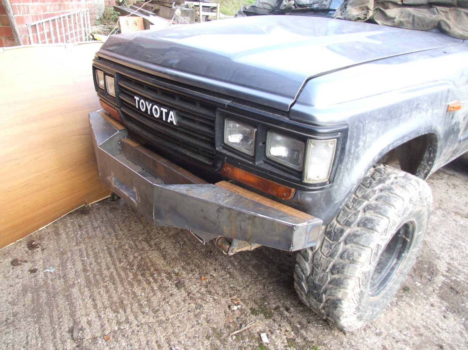 60 bumper 003.jpg