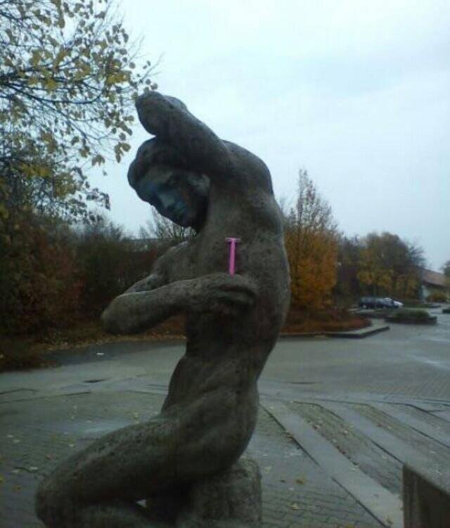 Possibly The Best Use Of A Disposable Razor Ever.jpg