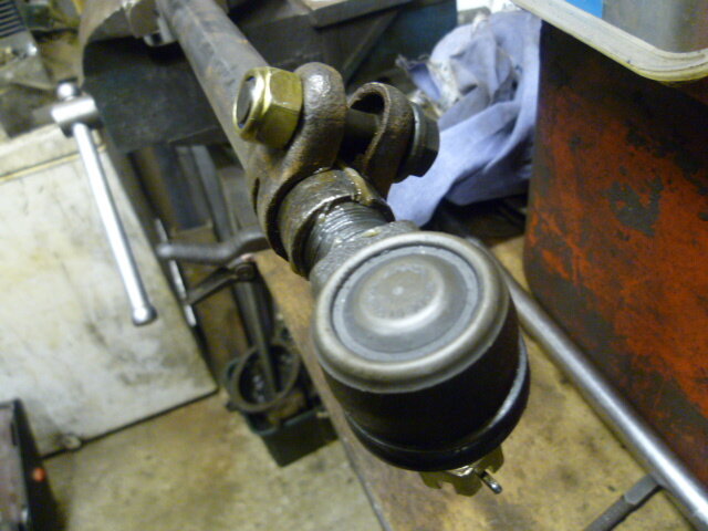 New nut and bolt.JPG