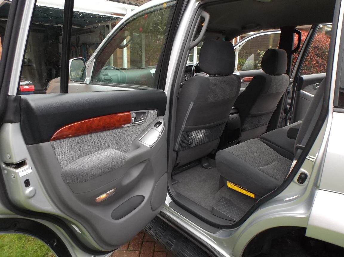 Landcruiser 006.jpg