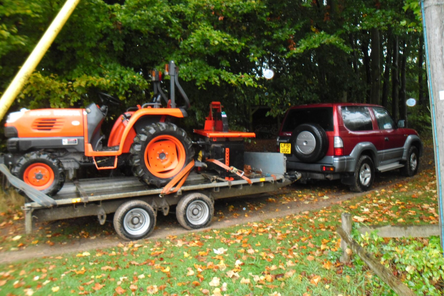 Geds Tractor 001.jpg
