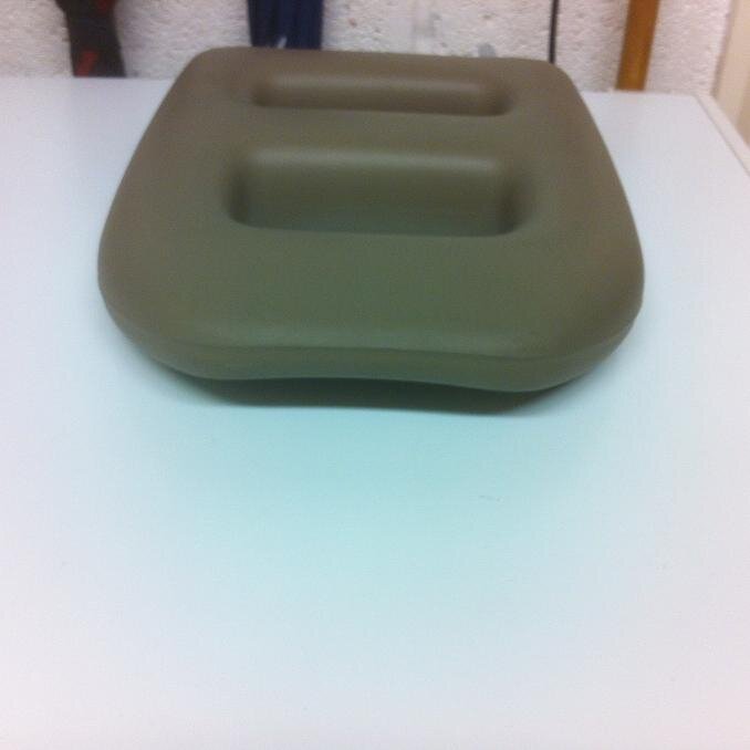 Landcruiser head rest 004.jpg