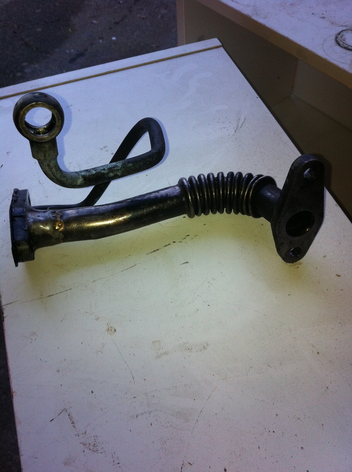 2014-09-Turbo Oil Inlet Pipe.jpg