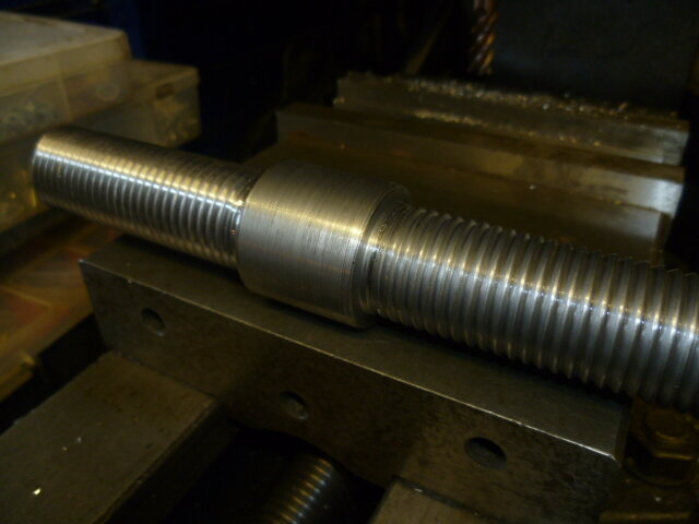Bottle screw.JPG