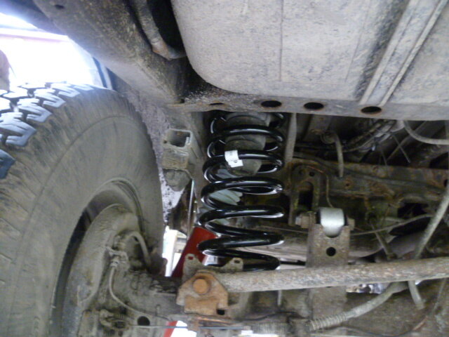 Rear spring.JPG