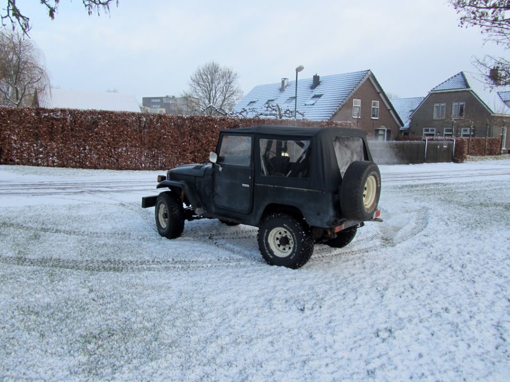 FJ40e.jpg