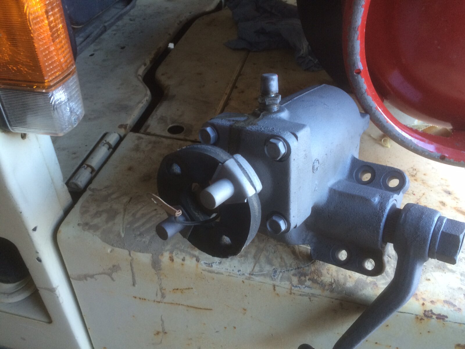 My Steering  box cleaned 1.jpeg