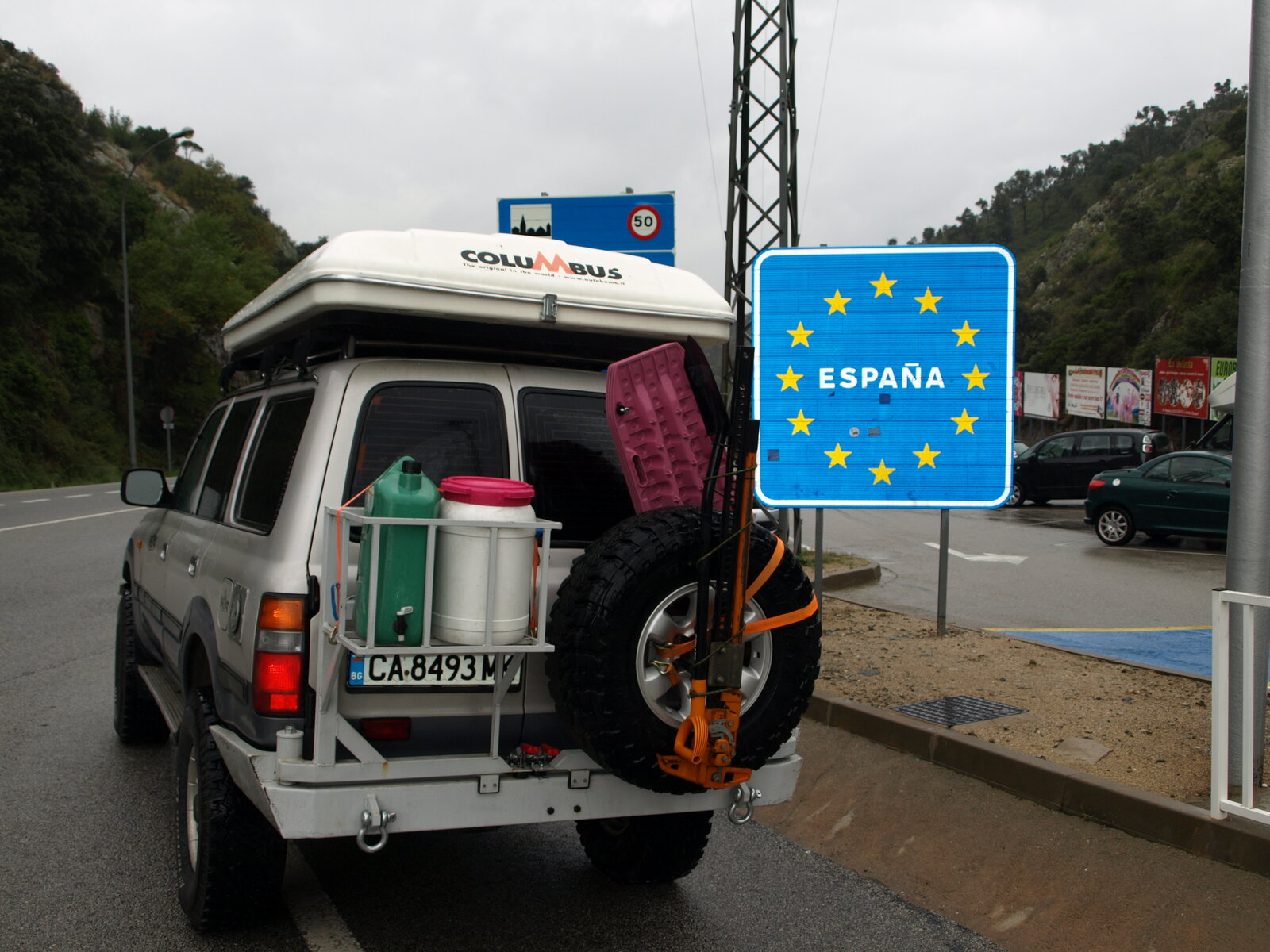 CH303120.JPG