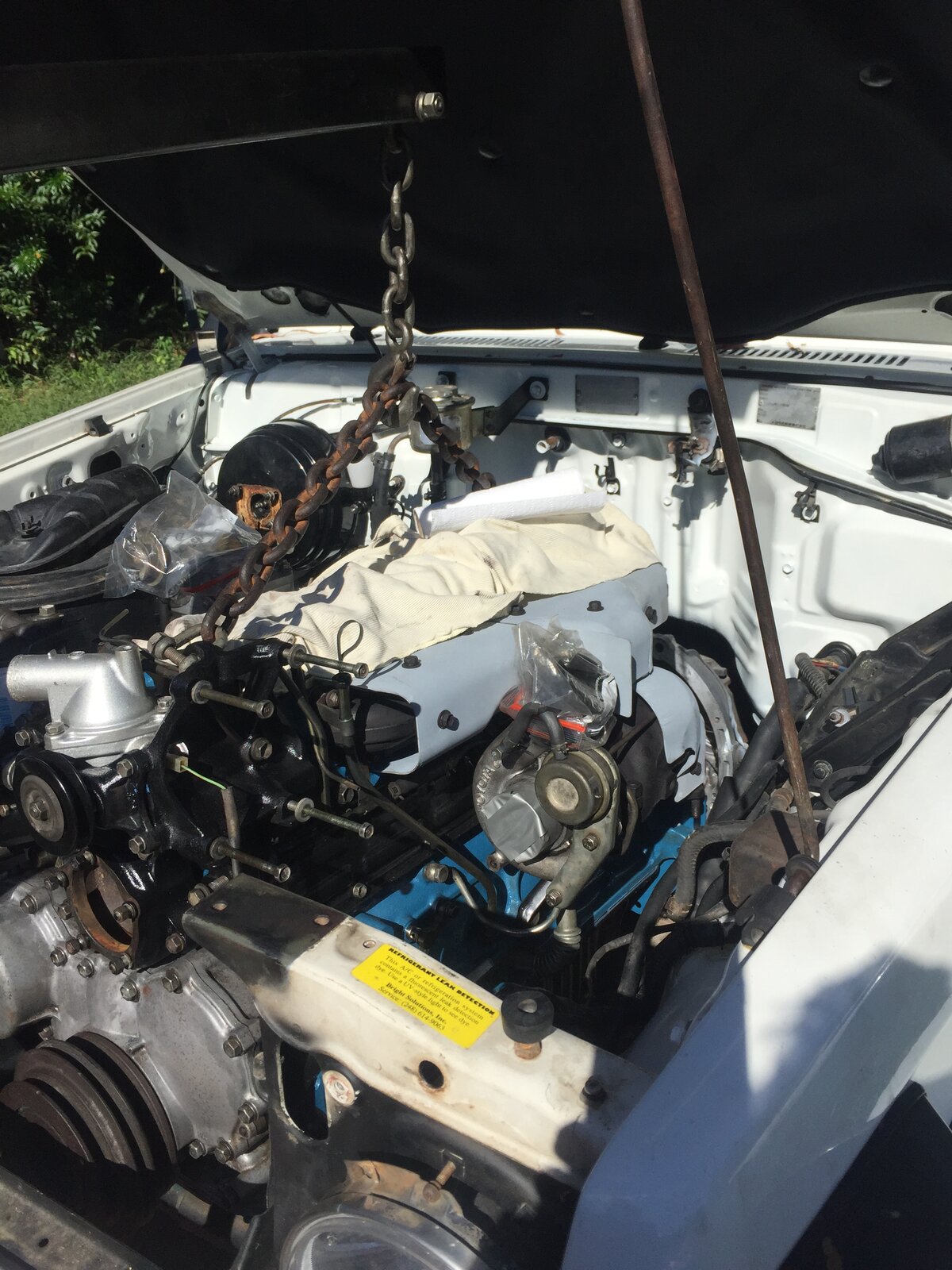 engine mounted 006.JPG