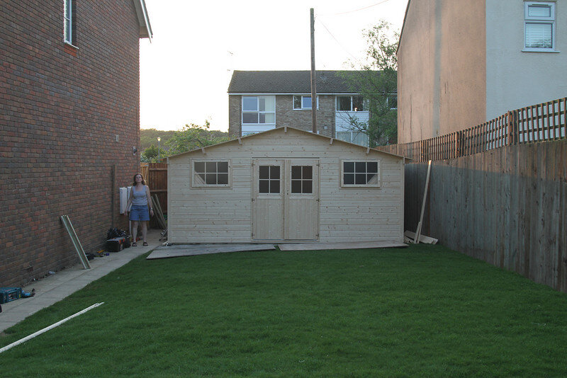 915404678_GDFQz-L.jpg
