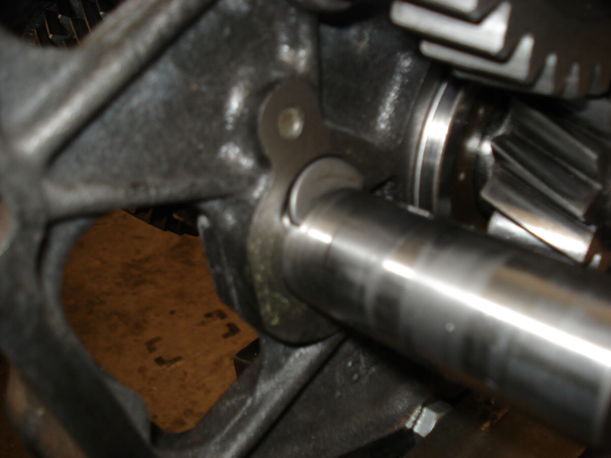 ians%20gearbox%20rebuid%20006.JPG