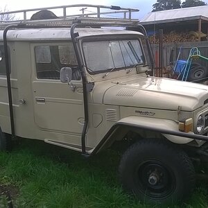 77 HJ45 Troop Carrier Arkana
