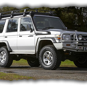 toyota.landcruiser.76.series.wagon.jpg