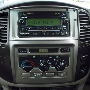 landruiser_100_series_dash.jpg