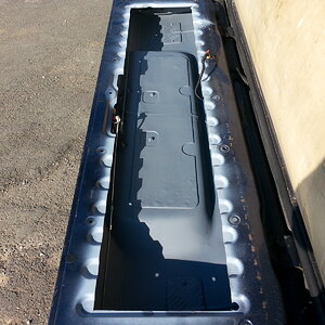 stone chip tail gate 2.jpg