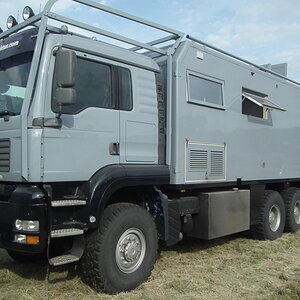 DSCF8759.JPG