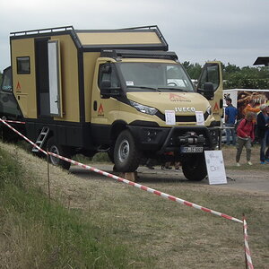 DSCF9002.JPG