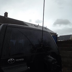 Antenna on 001.JPG