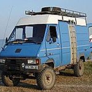 170px-Renault_B90_4x4.jpg