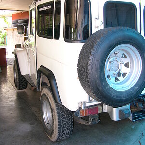 Landsy-045..jpg