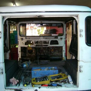 Landsy-088..jpg