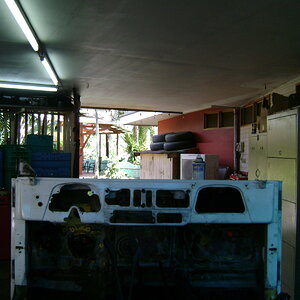 Landsy-101..jpg