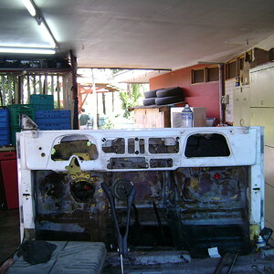 Landsy-102..jpg