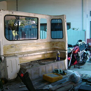 Landsy-108..jpg