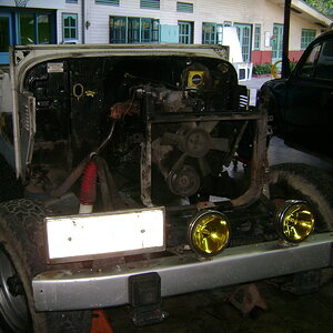Landsy-125..jpg