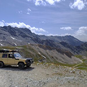 landcruiser on mountain.jpg