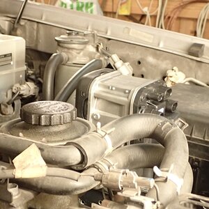 P1052781-s.jpg
