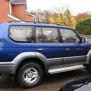 Landcruiser 2012.jpg