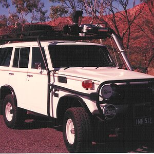 FJ55 3 001.jpg