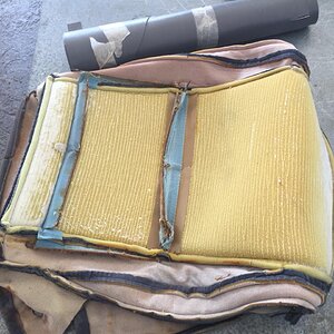 c349b559-aa40-40a1-8d0d-7f69d78db5cb.jpg