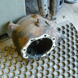 Grotty swivel housing.JPG